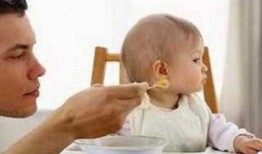 小孩吃瓜是意忍,小孩吃瓜的意忍瞬间