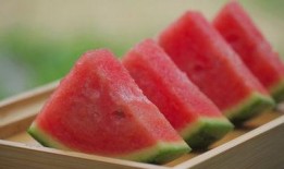 甜品吃瓜视频素材,跟随吃瓜视频探索甜品世界