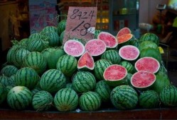 吃瓜爆料今日瓜报,吃瓜群众热议娱乐圈新鲜事