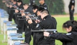 长沙警校吃瓜事件视频,视频揭露校园内幕引发热议