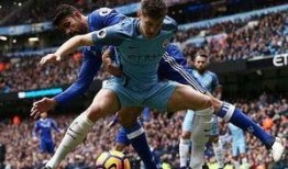 踢球吃瓜,踢球吃瓜，畅享运动与休闲的完美融合