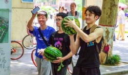 广州吃瓜大学,大学生们的潮流生活剪影