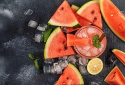 辽中医吃瓜,揭秘校园生活那些事儿