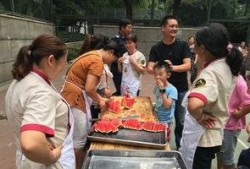 河北保定吃瓜新闻事件,一场网络舆论的风暴与反思