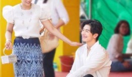 红色往事 吃瓜群众,揭秘吃瓜群众的传奇岁月