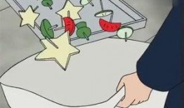 爸爸不给小孩吃瓜