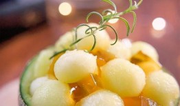 蜜瓜冻着吃,蜜瓜冻品新体验