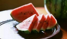 夏吃瓜冬吃根,夏享清凉瓜果，冬品滋补根茎