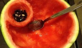 吃瓜勺子扔了,揭秘娱乐圈背后的惊人真相