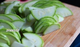 蓝牙吃瓜人物介绍,揭秘蓝牙吃瓜人物的传奇故事