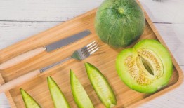 吃瓜围观图,揭秘吃瓜围观背后的社会现象