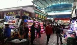 广东广州酒吧吃瓜群,揭秘都市夜生活里的八卦风云