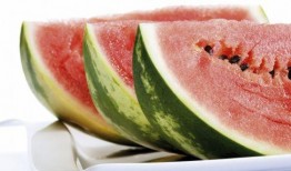 辽中医吃瓜,揭秘校园生活那些事儿