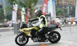 西安机车吃瓜,一场别开生面的“吃瓜”盛宴