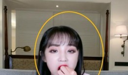 女模特吃瓜直播,趣味互动引网友热议