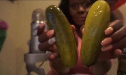 吃瓜大妈黑人,吃瓜大妈视角下的黑人文化现象解析